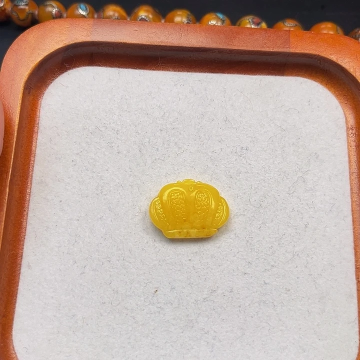 未镶嵌琥珀珠宝奇石M246号蜜蜡皇冠