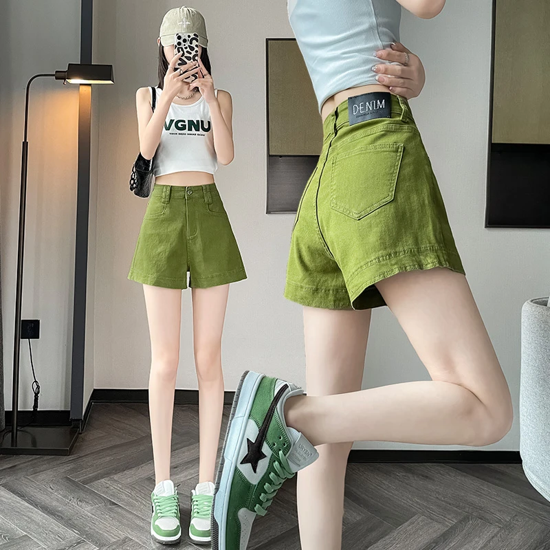 蜜蜜穿搭牛油果绿色牛仔短裤女夏季薄款宽松阔腿a字辣妹热裤外穿