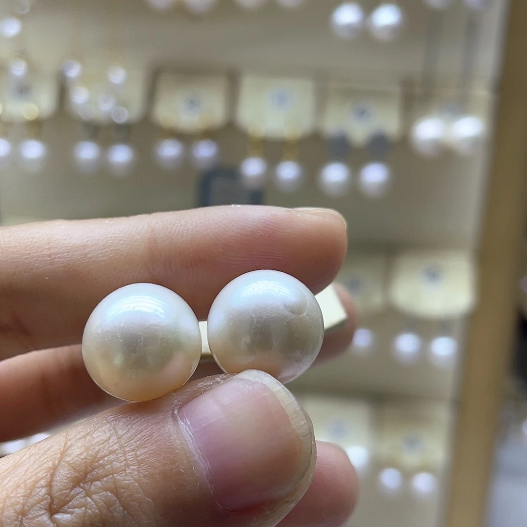 银S925镶嵌淡水珍珠耳饰