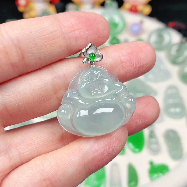 颈饰18K金镶嵌翡翠缅甸天然A货翡翠