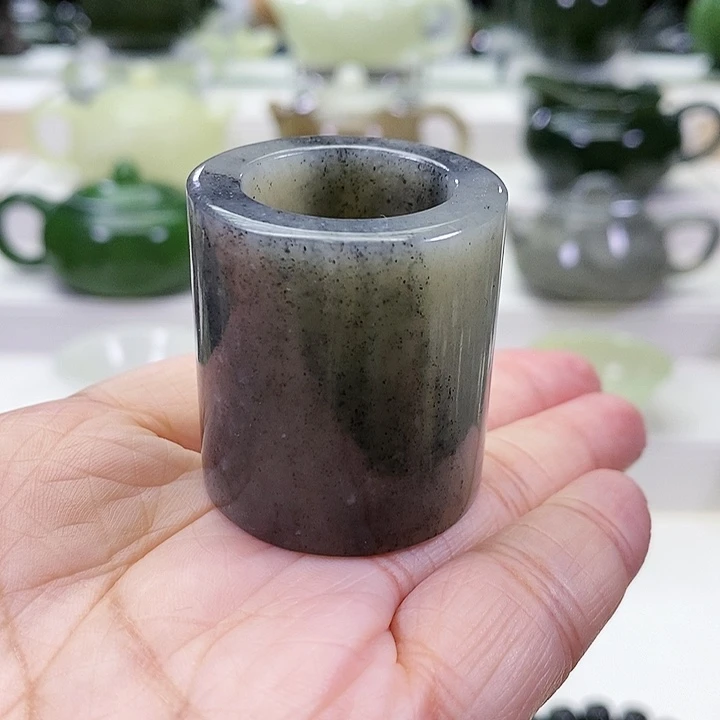 未镶嵌和田玉挂件盖置