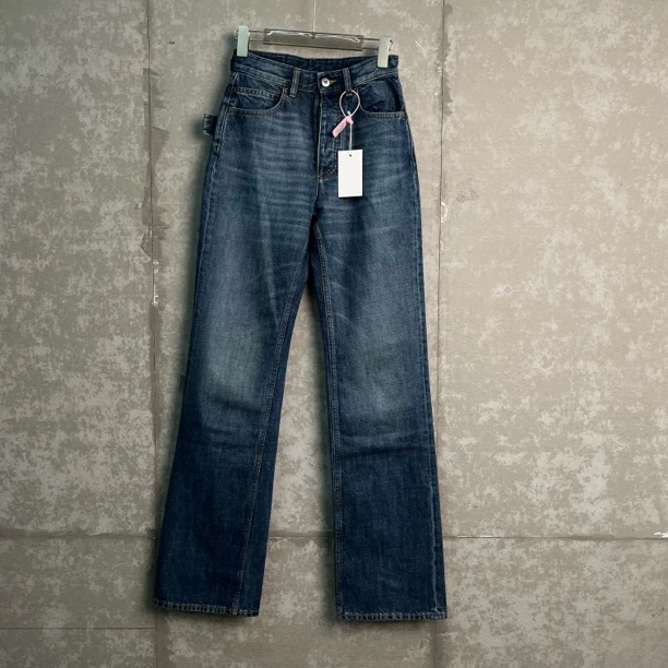 未使用 BOTTEGA VENETA/葆蝶家 34/葆蝶家纯色牛仔裤/14362/JP