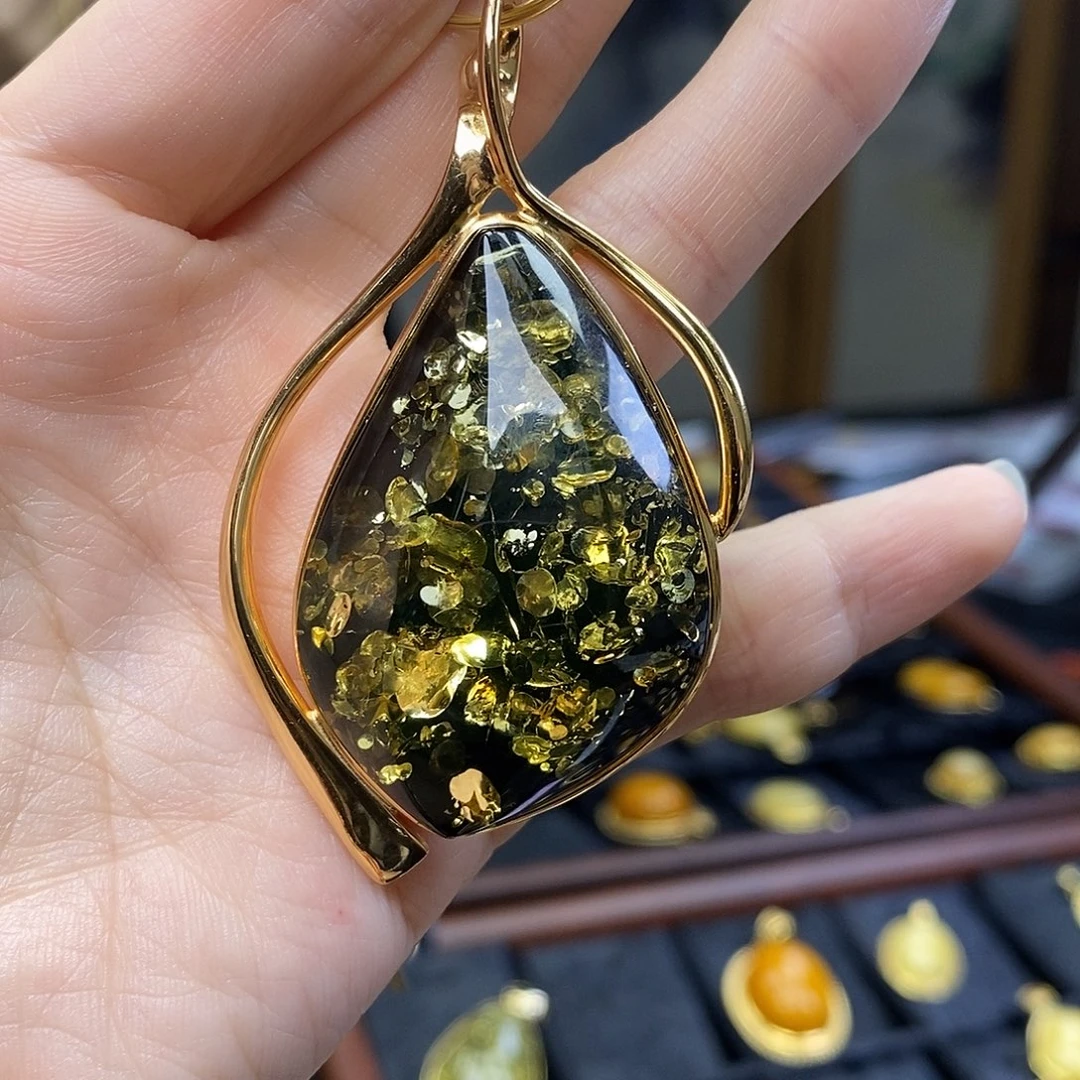 琥珀未镶嵌裸石成品