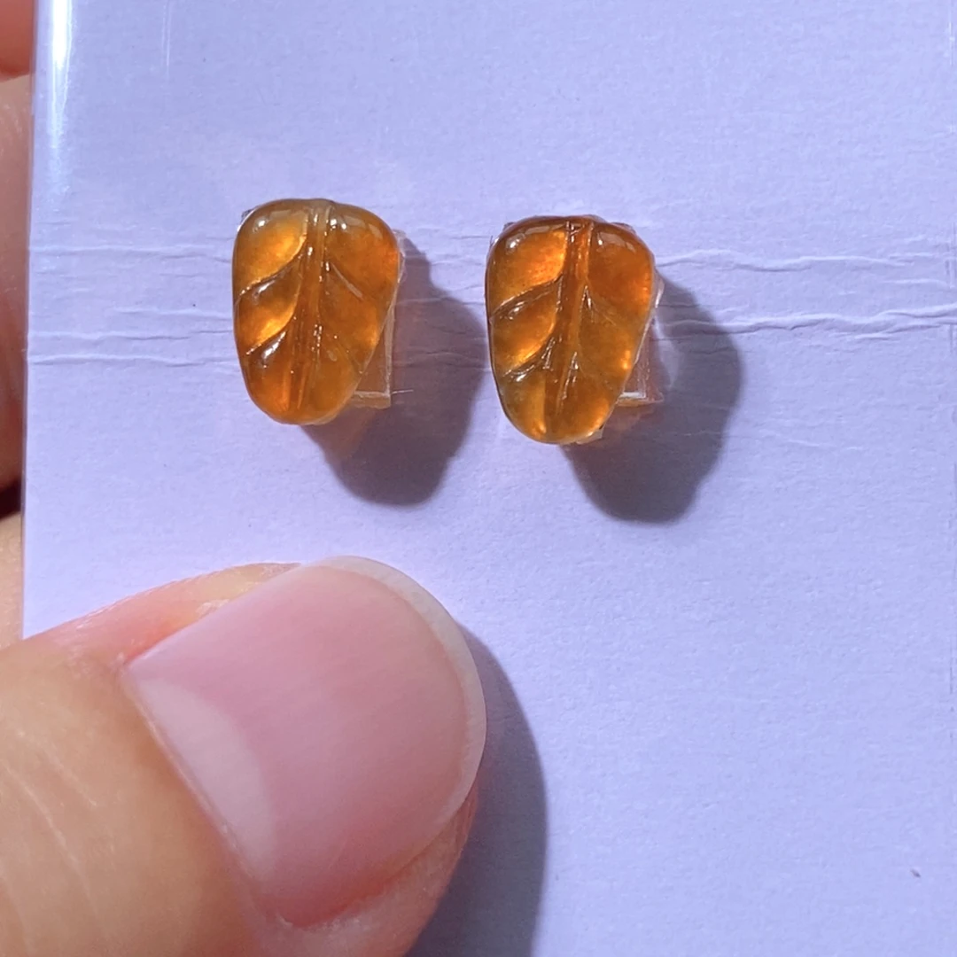 定制翡翠未镶嵌翡翠9×6.6×1.5