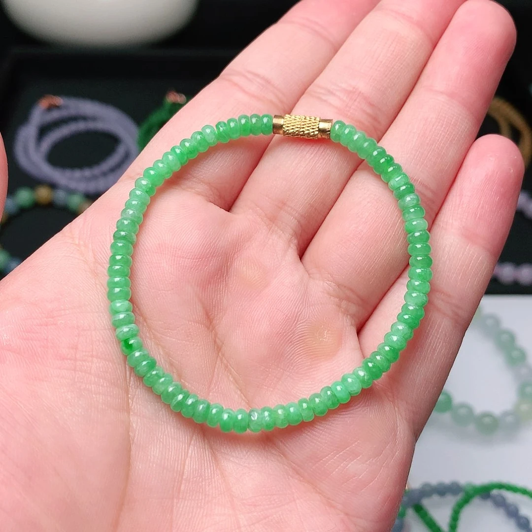 翡翠手链未镶嵌翡翠