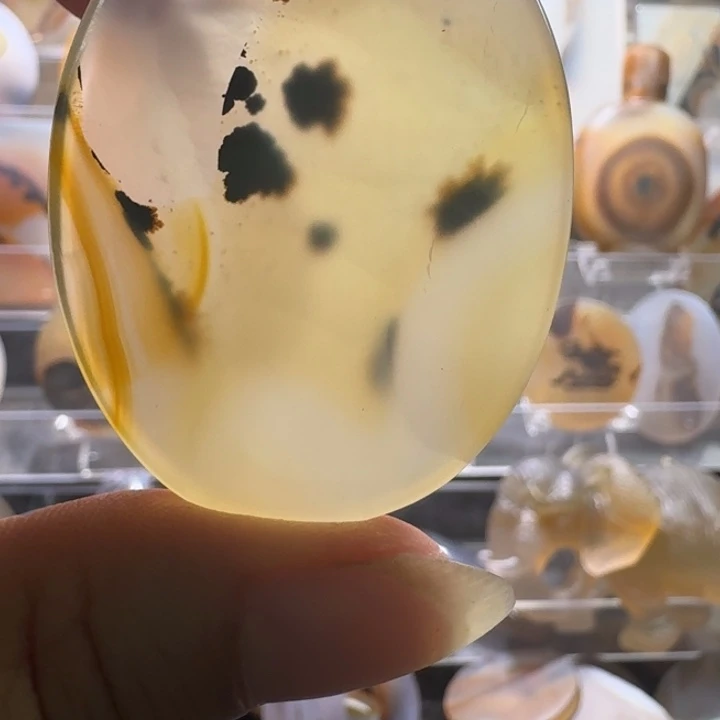 玛瑙/玉髓颈饰合金