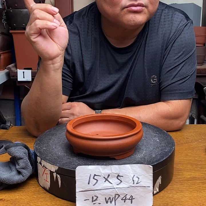 紫砂花盆货号一只WP44