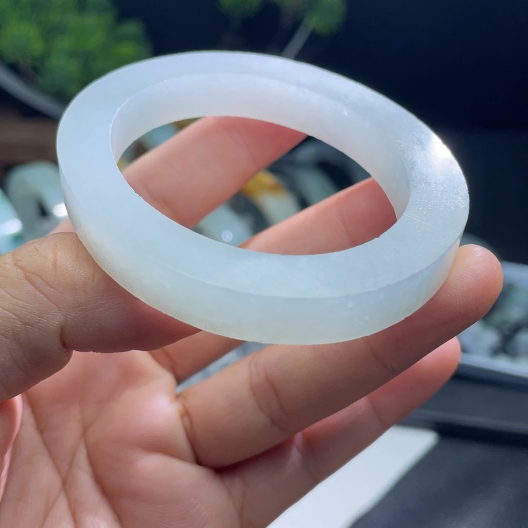 定制翡翠未镶嵌正圈