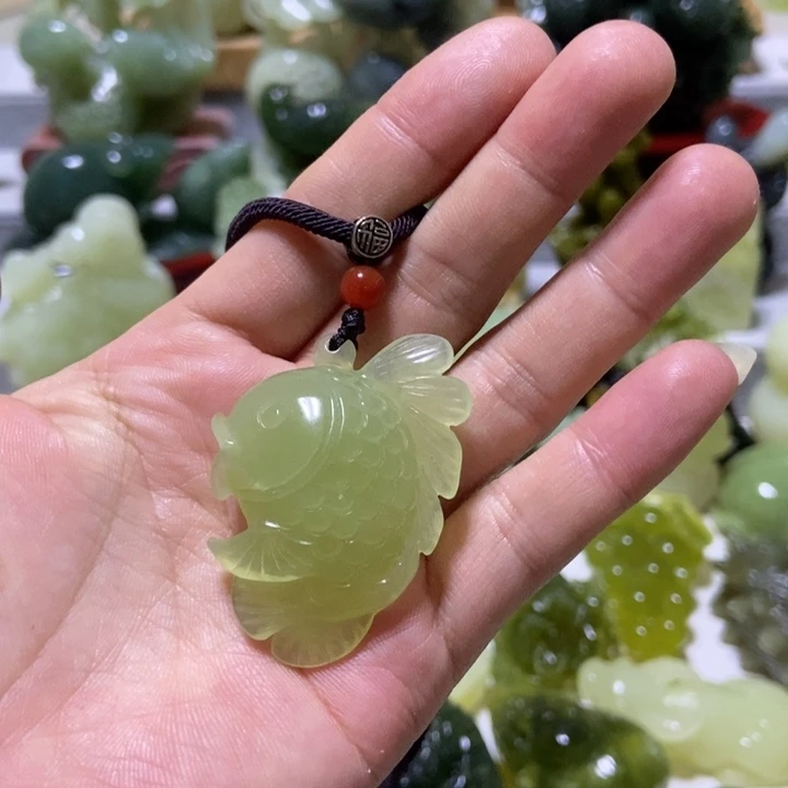 【闪购商品】蛇纹石玉挂件未镶嵌