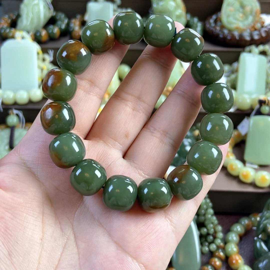 透闪石质玉未镶嵌手链