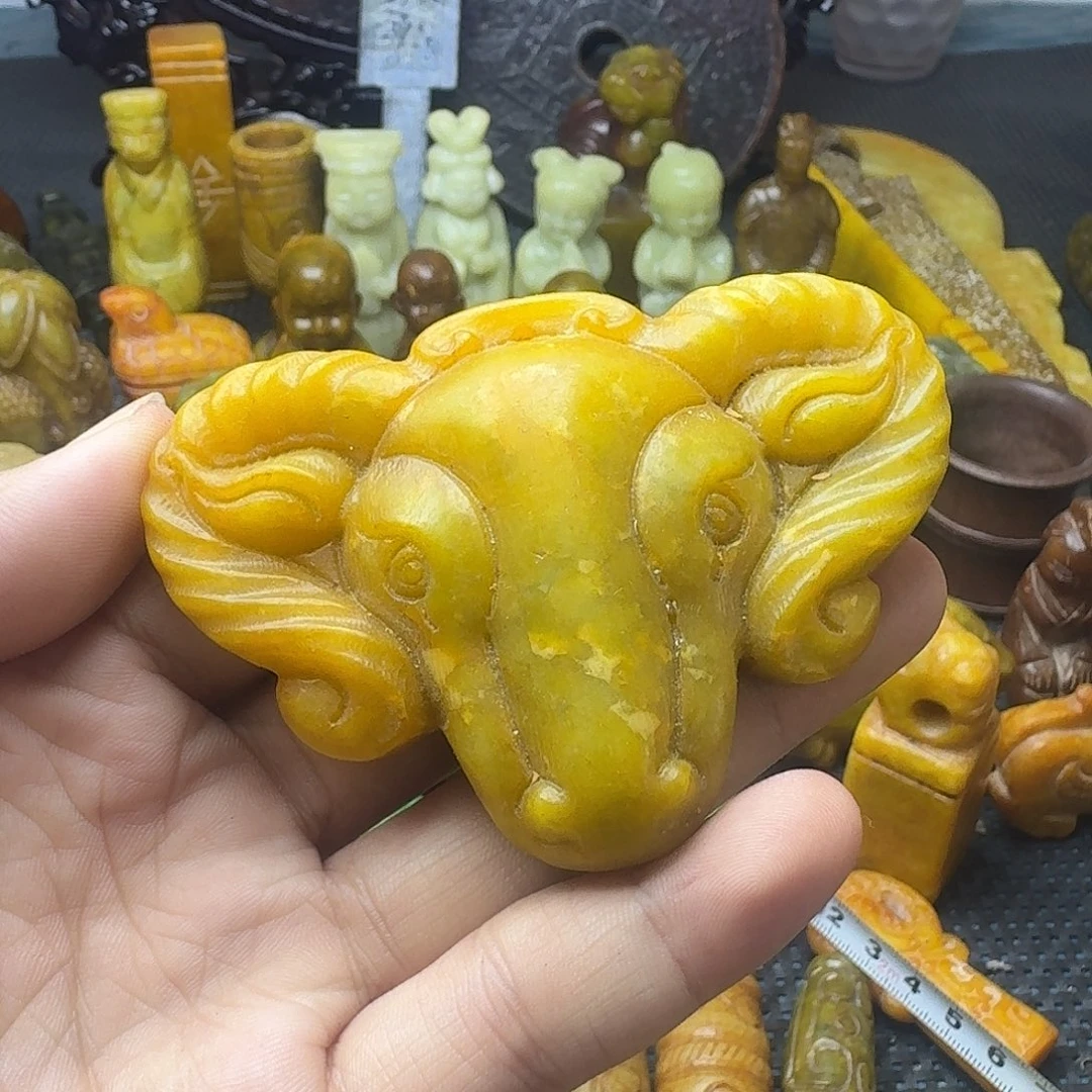 白玉菩提吊坠。。。