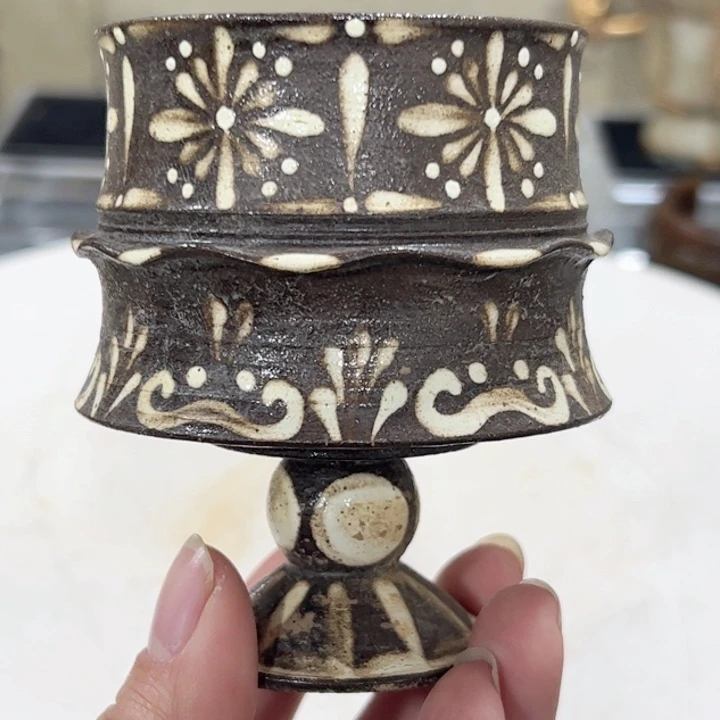 碟小*器型规整精致小巧精致