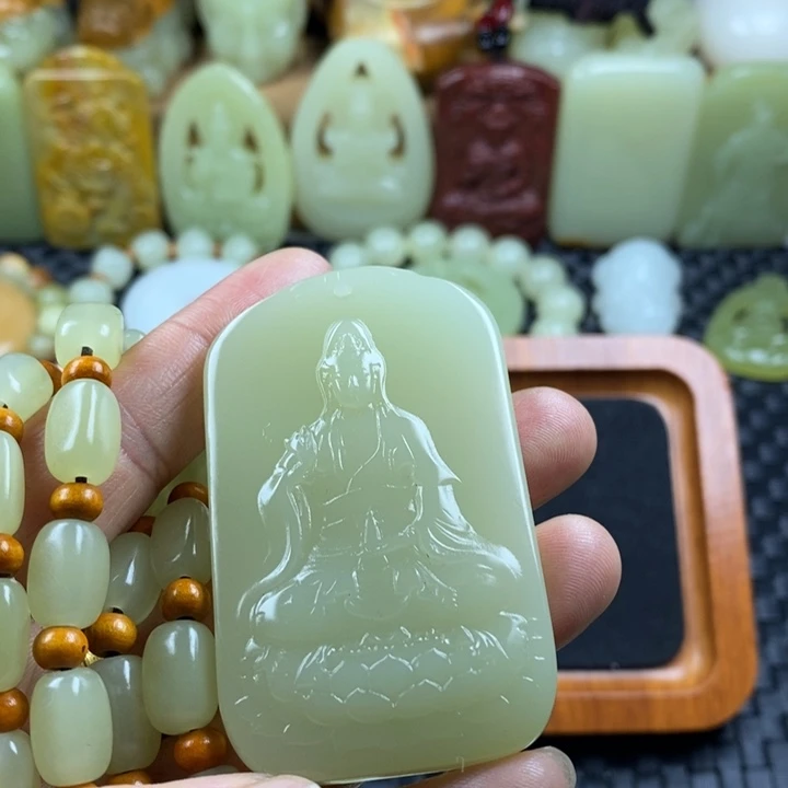 昆仑料南海观音牌