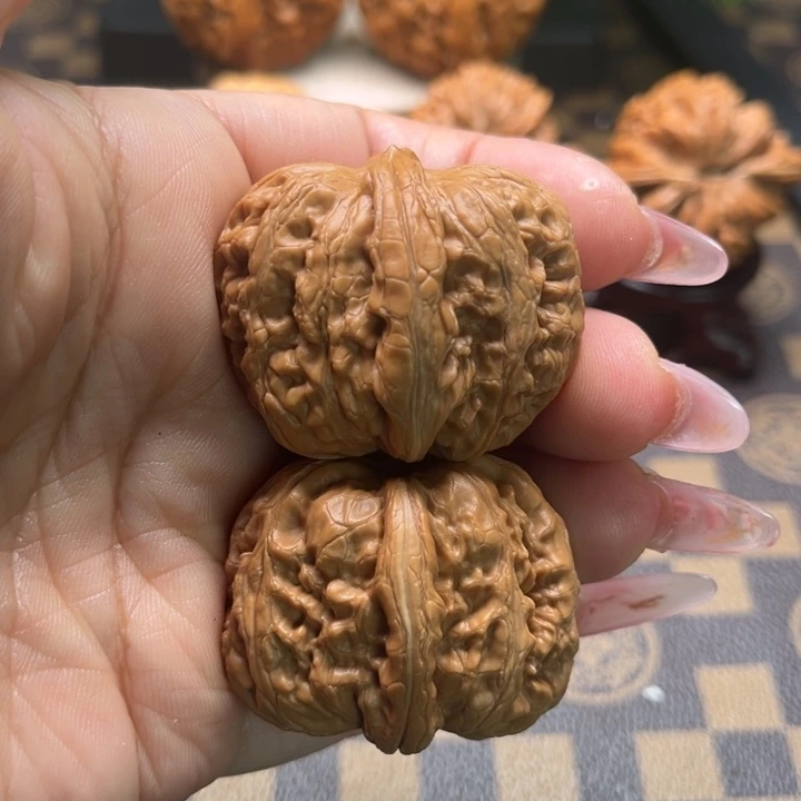 核桃40元宝文玩核桃