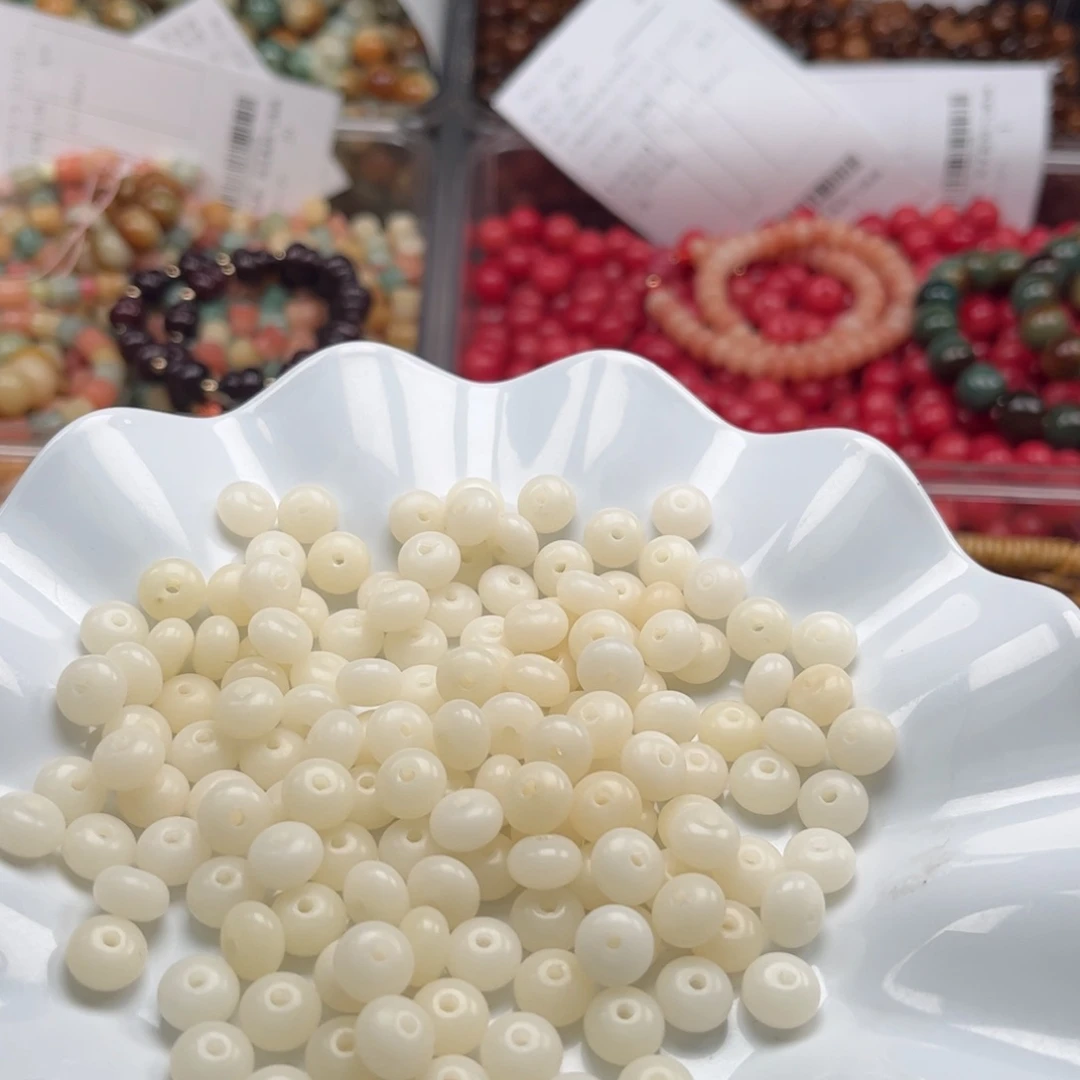 【闪购商品】白玉菩提吊坠q9/100+10颗白玉算盘