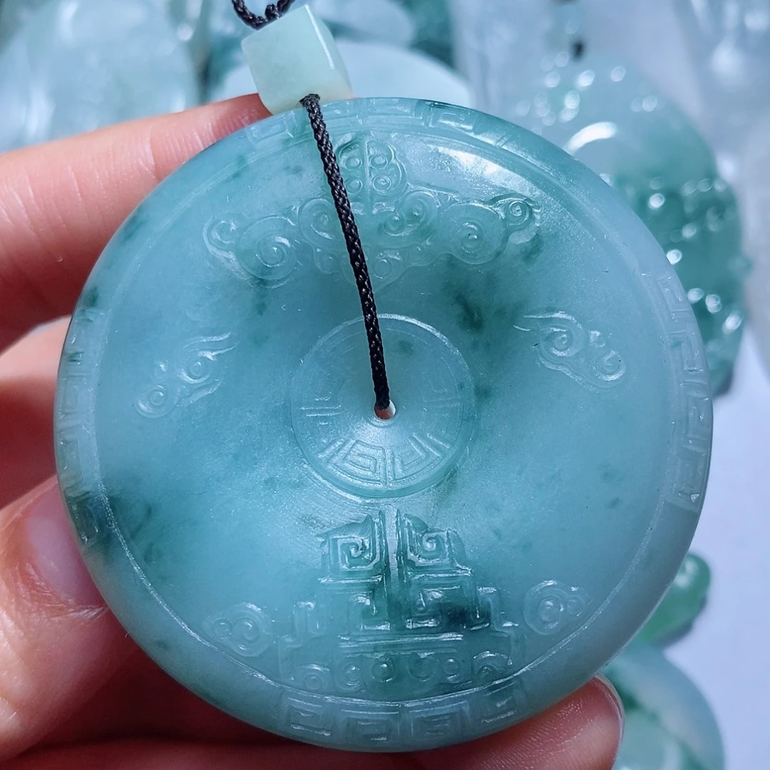 定制翡翠未镶嵌毛货付款后确认抛光