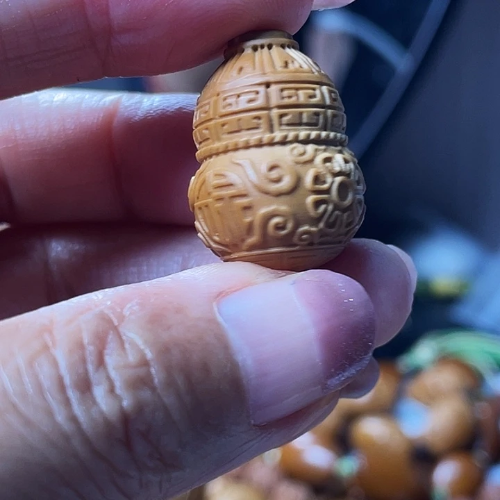 橄榄核吊坠橄榄核