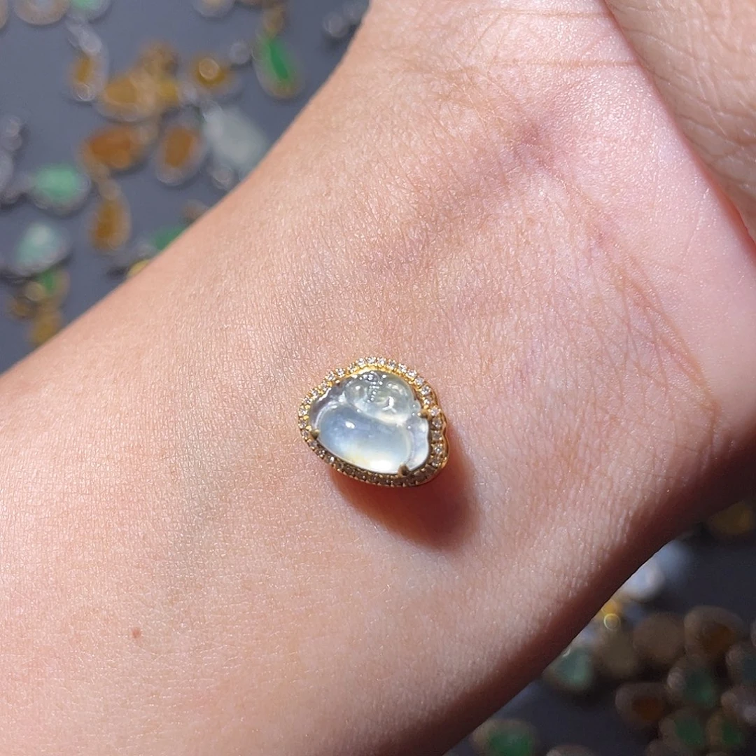 吊坠(不含链)18K金镶嵌翡翠