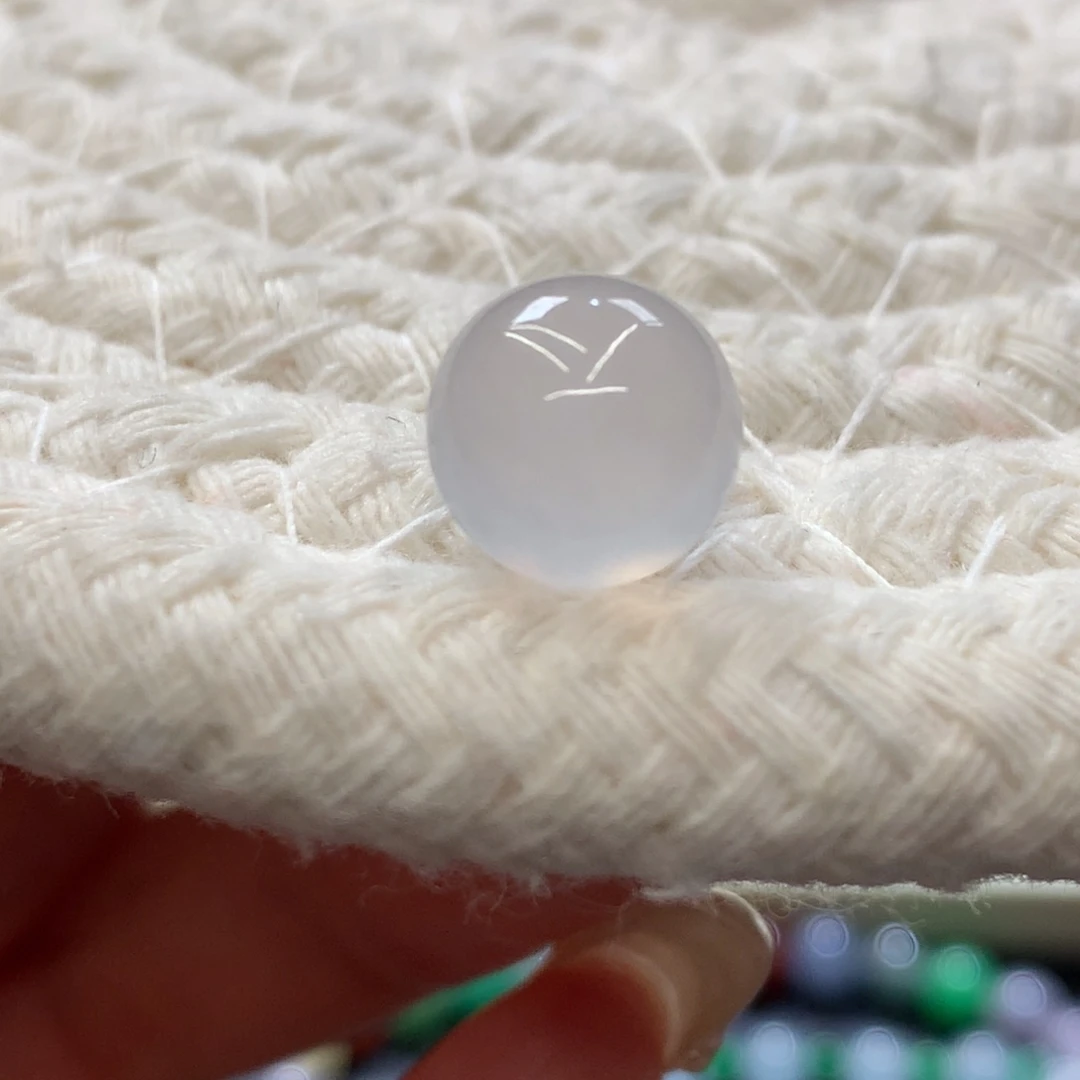 定制翡翠未镶嵌 毛货抛光定制 白冰 卡9.6