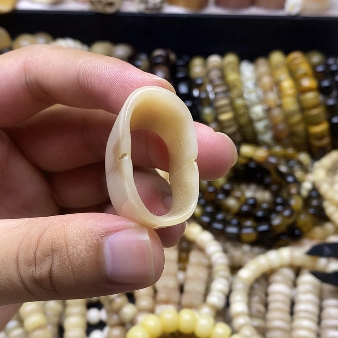 手串/手链牛骨瑕疵款，介意不要拍