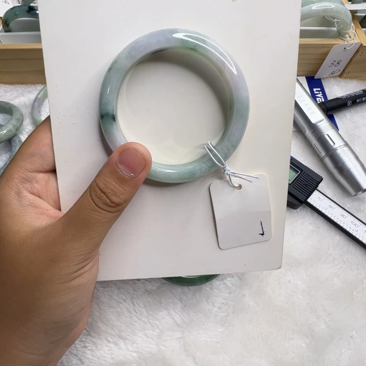 未镶嵌手镯翡翠1112122222222222