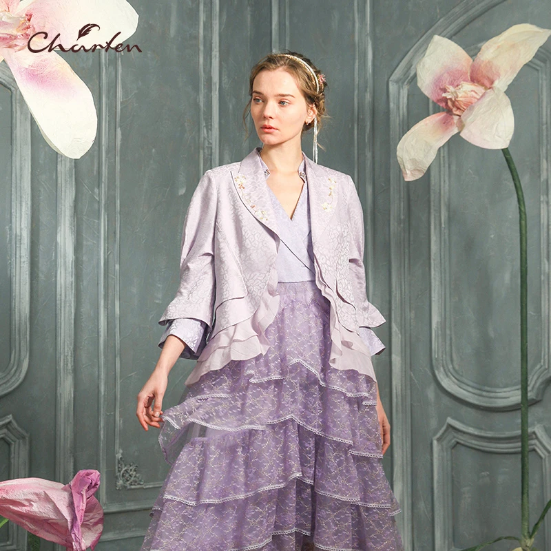 【媛媛专享】朝峰夏季中袖蕾丝拼接西装外套CFC2E009-013A