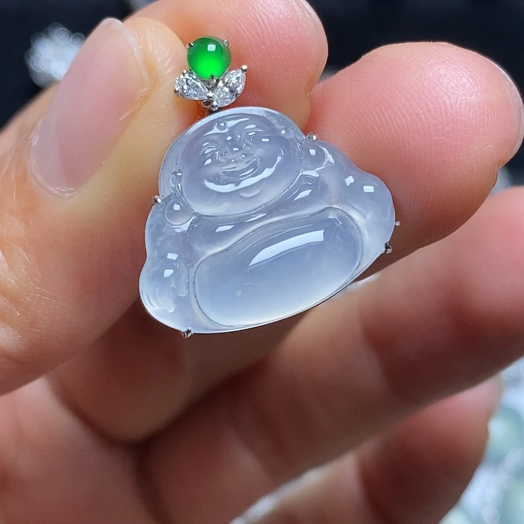翡翠18K金镶嵌颈饰吊坠