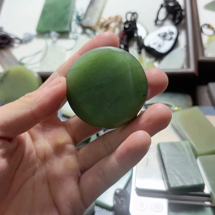 和田玉（糖玉）未镶嵌戒指