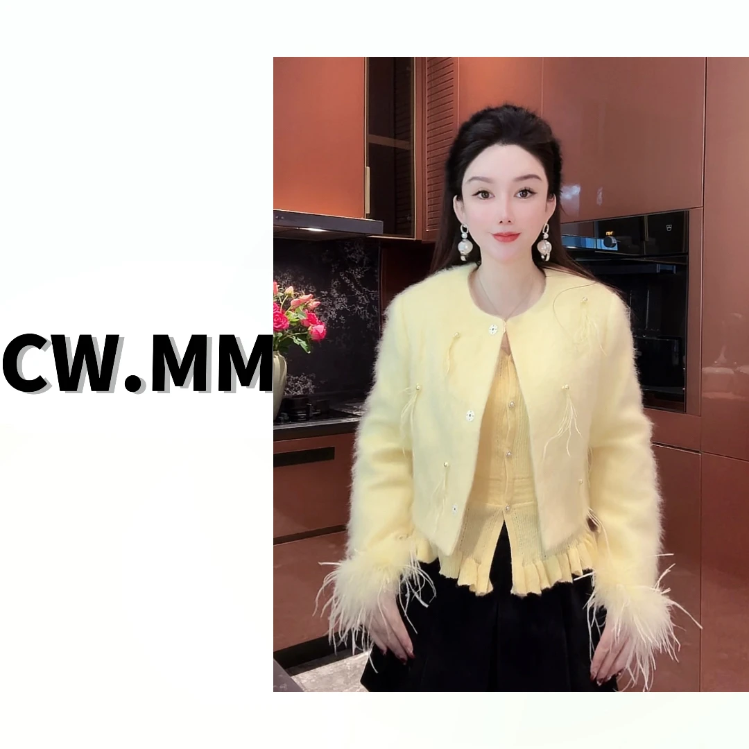 CW.MM 法式加厚圆领气质毛毛小香风外套