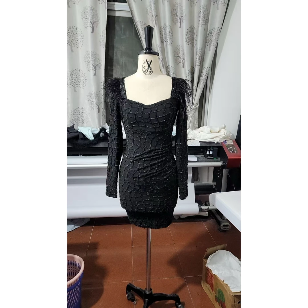 【CHANG.Q】173黑色重工织带拼丝绒显瘦洋气秋冬气质蕾丝修身连衣裙