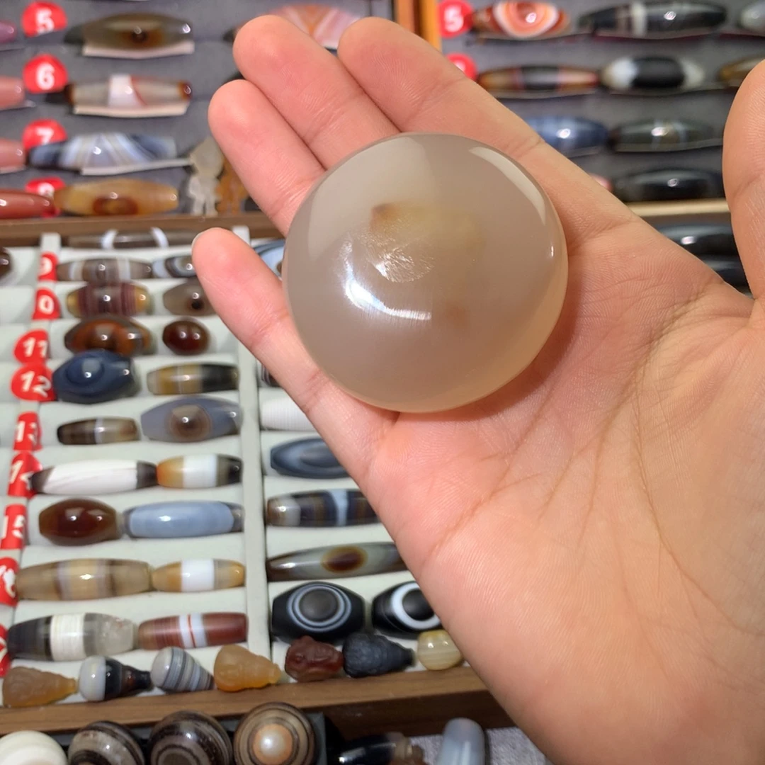 准***功玛瑙/玉髓颈饰未镶嵌