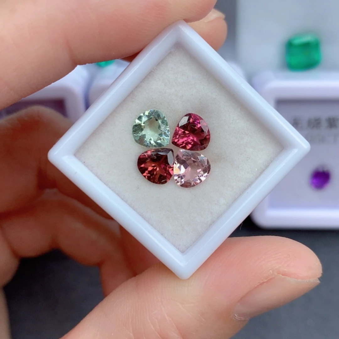 未镶嵌2.5克拉裸石碧玺