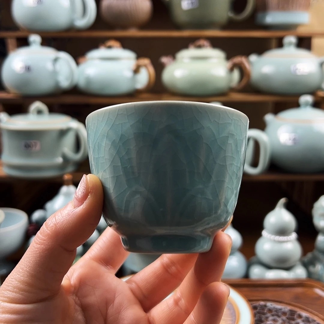 仿古青绿釉水莲瓣杯福利