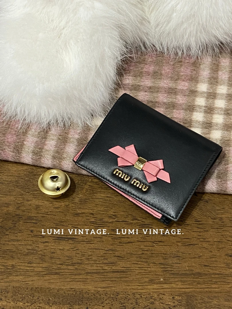 95新 MIU MIU/缪缪 黑金粉蝴蝶结卡包 50048210