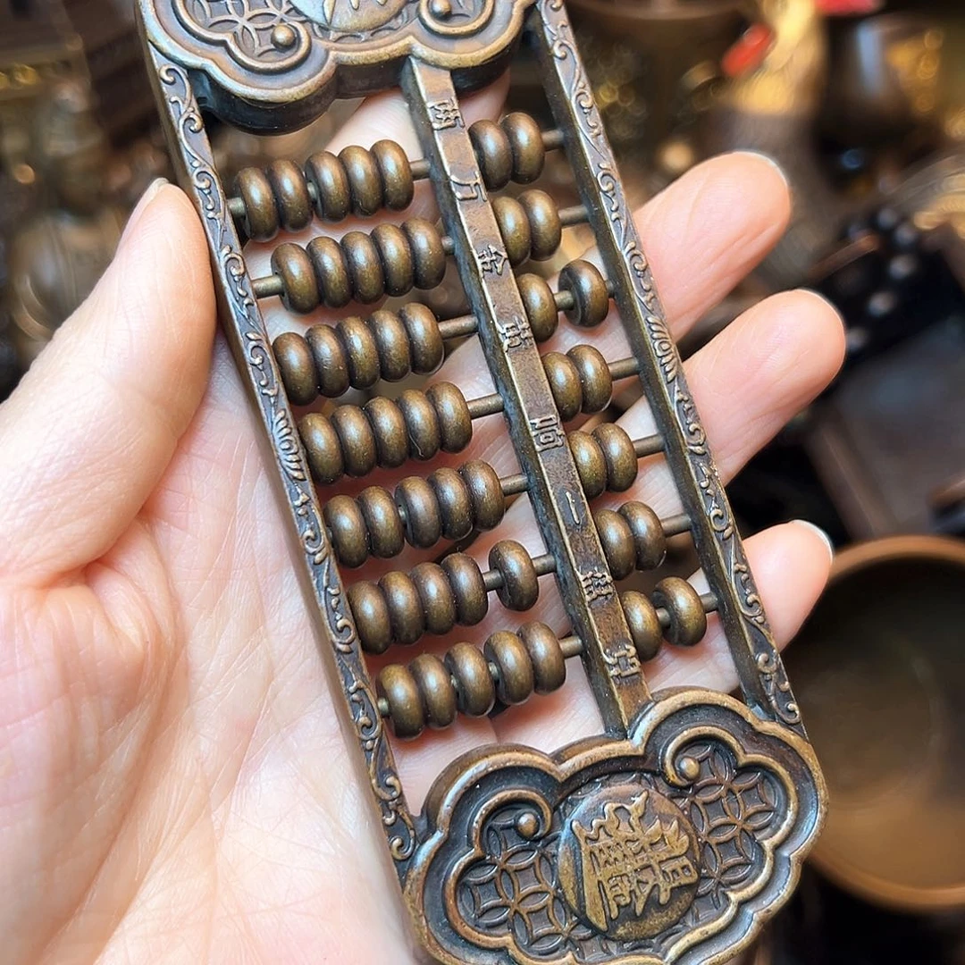 精美铜器工艺品等