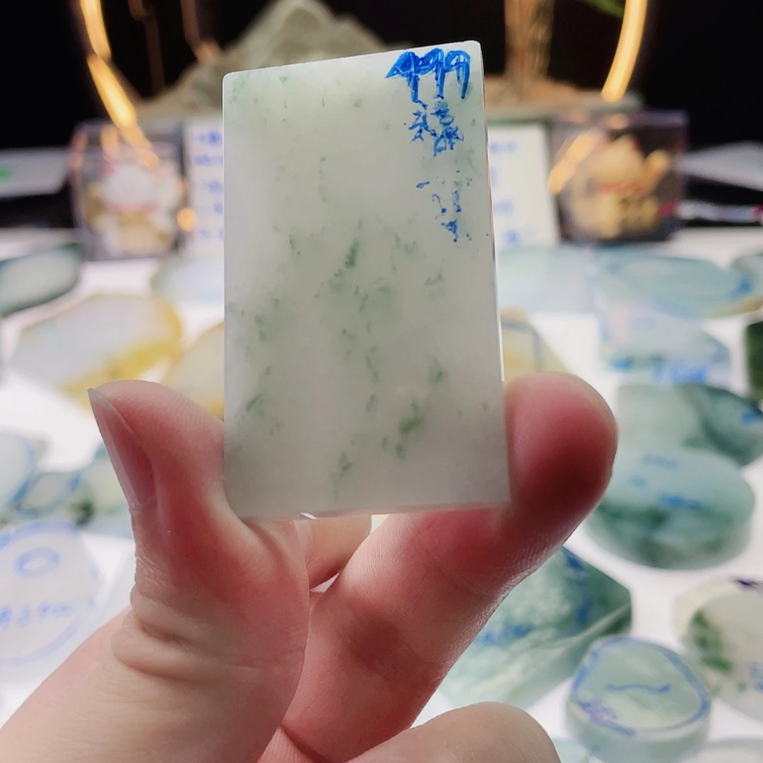 定制翡翠未镶嵌定制