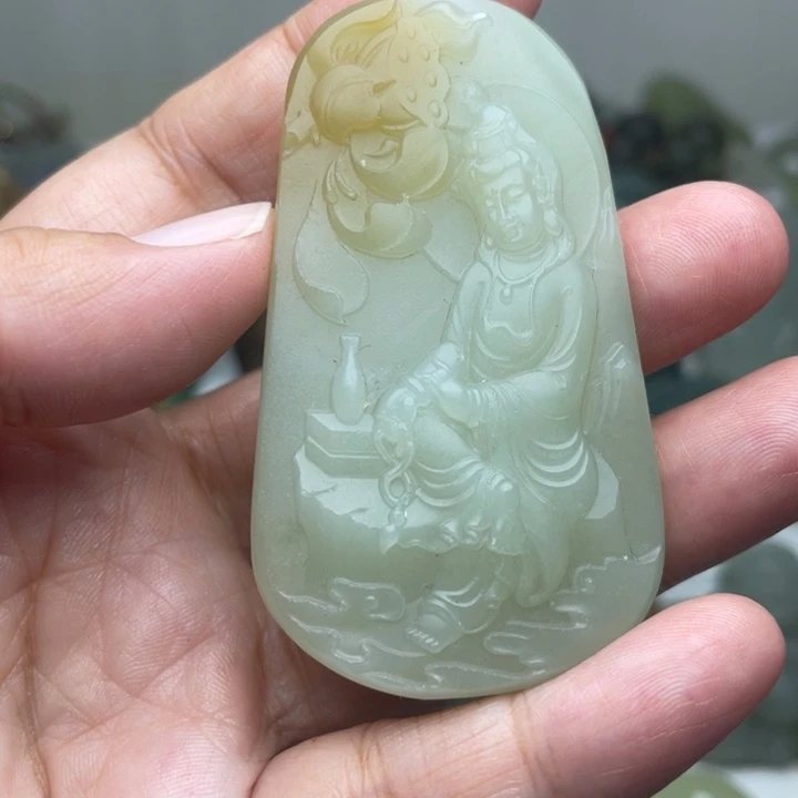 和田玉未镶嵌颈饰