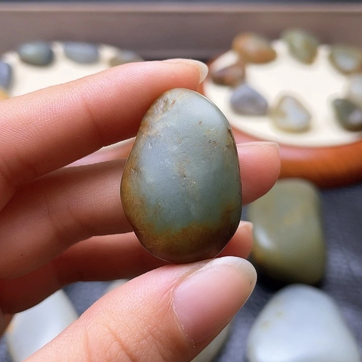 和田玉颈饰未镶嵌44