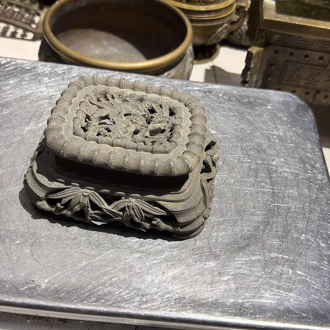 赤**沙微瑕疵黄铜摆件工艺品