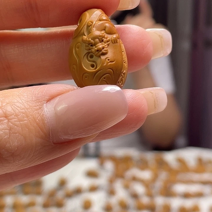 橄榄核吊坠橄榄核