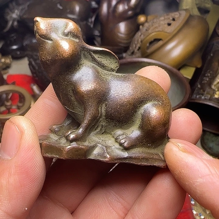 全是铜器工艺摆件