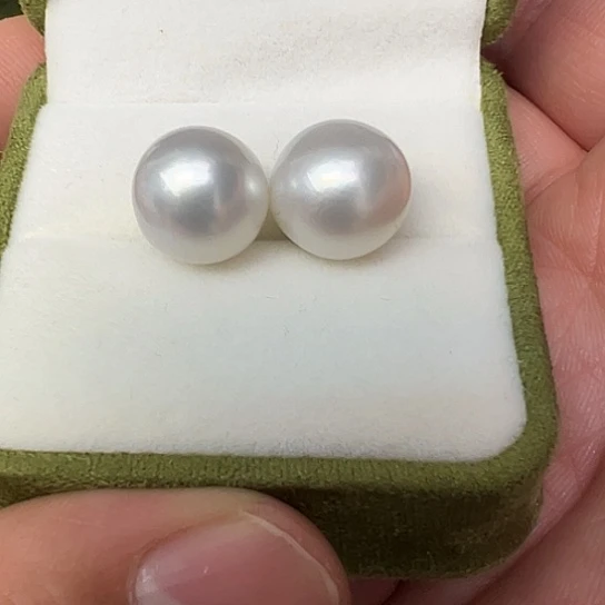 银S925镶嵌耳饰海水珍珠佩*