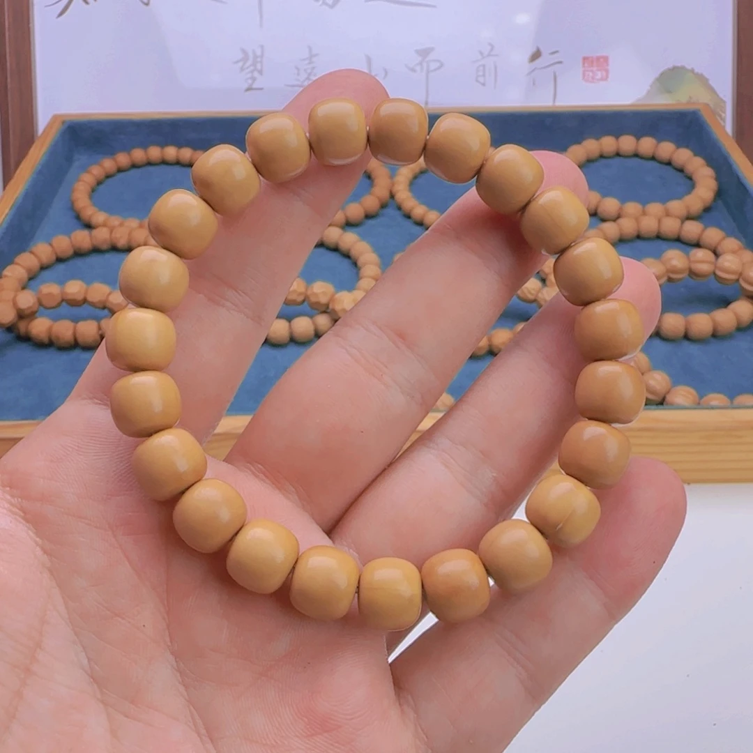 小***侯吊坠猴头核桃微瑕款老邢10+