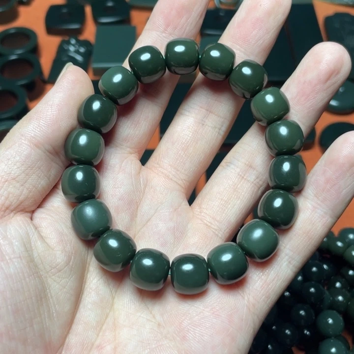 和田玉（青玉）未镶嵌颈饰