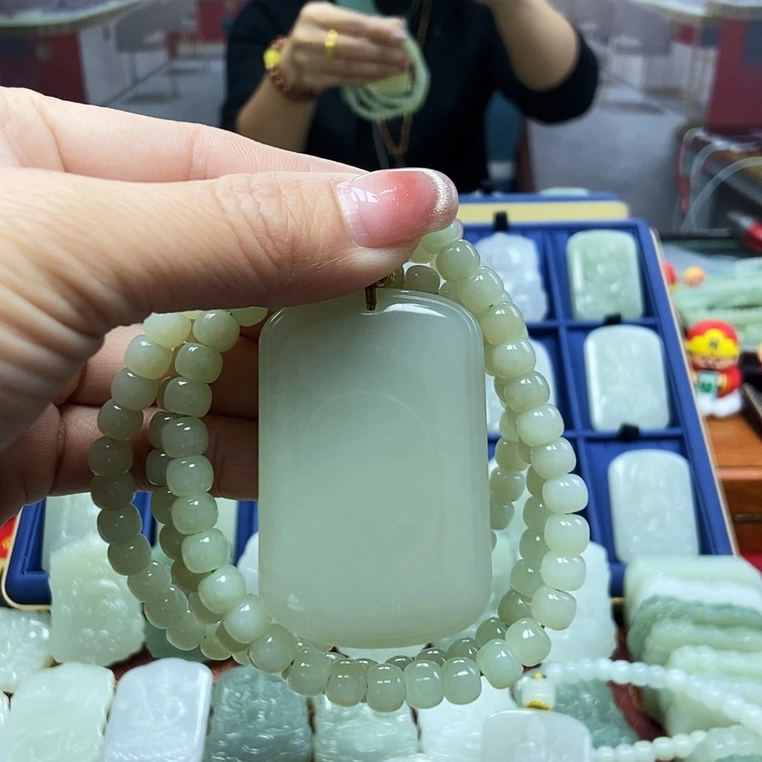 和田玉颈饰未镶嵌祝****6