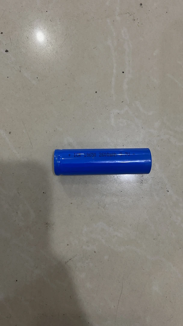 18650电池1个（福利不退不换）