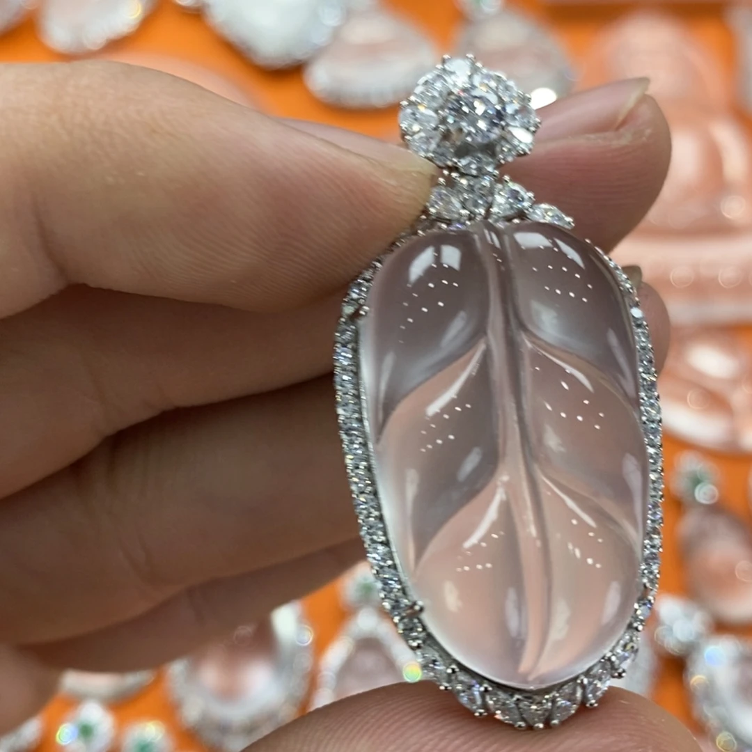 石英质玉吊坠(赠链)银S925镶嵌