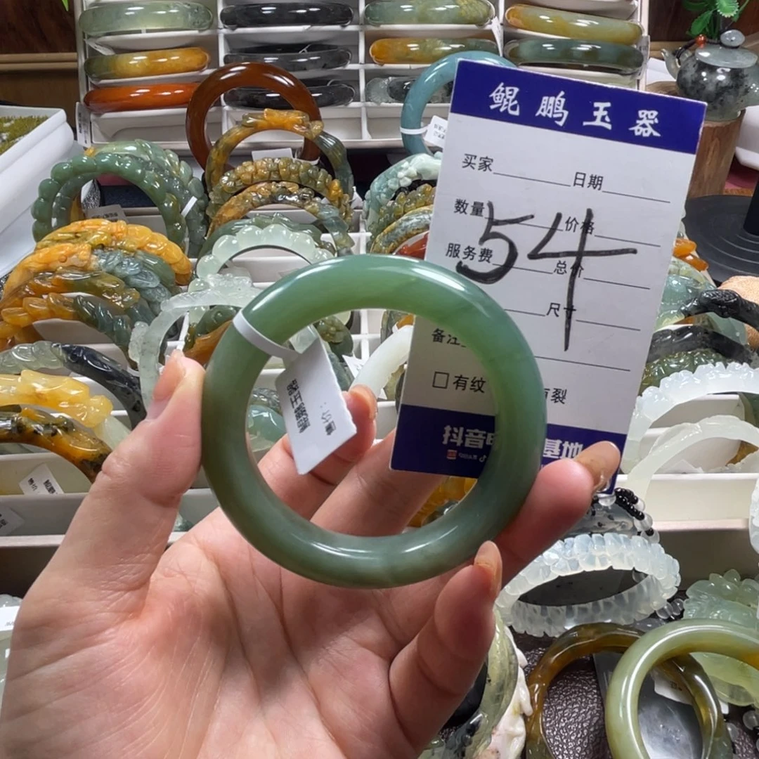 未镶嵌蛇纹石玉手镯