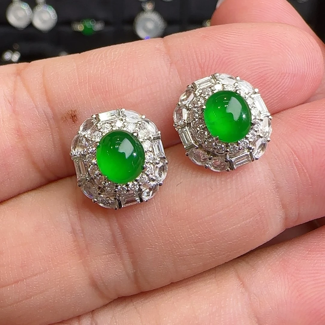 18K金镶嵌翡翠耳饰天然翡翠