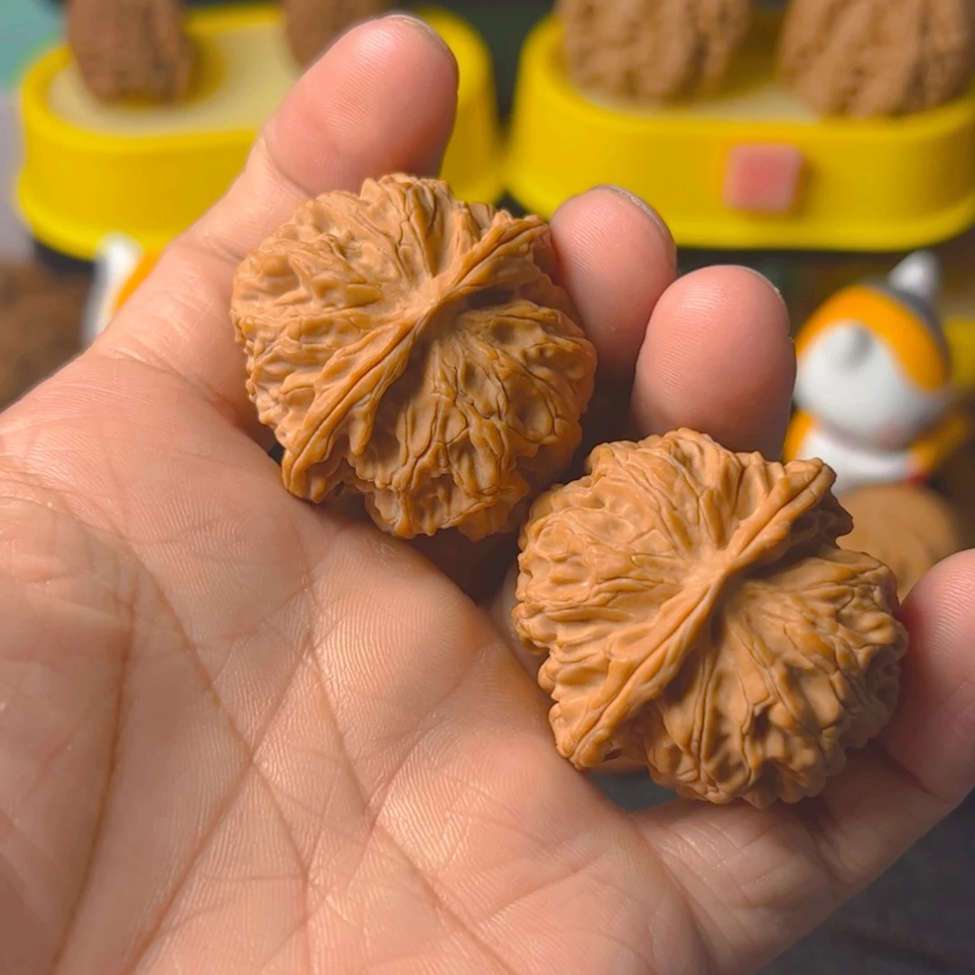 把件文玩核桃苹果园38